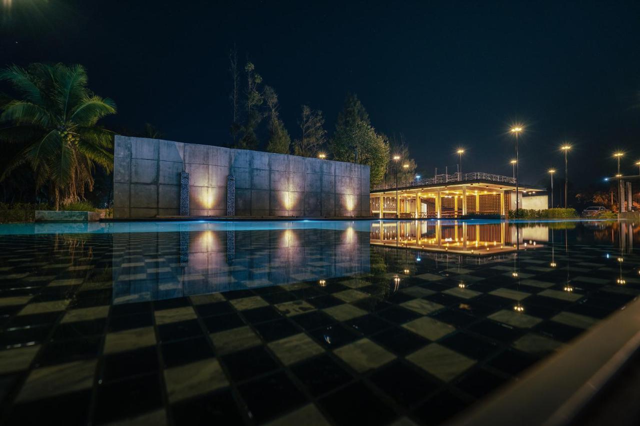 Hotel The Bloc @ Sea Thap Sakae Exterior foto